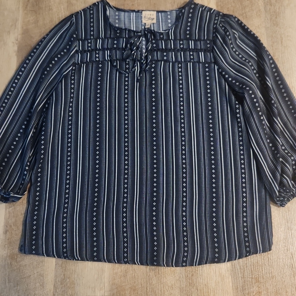 Como Vintage Blouse. Size M